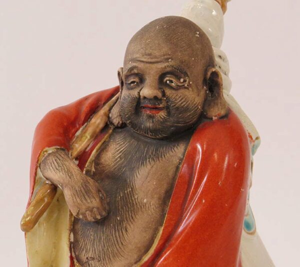 STAROZITNA-JAPONSKA-PLASTIKA-SOSKA-SMEJICI-SE-BUDHA-STESTI-HOTEI-MEIDZI