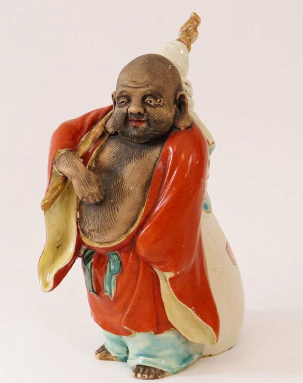 STAROZITNA-JAPONSKA-PLASTIKA-SOSKA-SMEJICI-SE-BUDHA-STESTI-HOTEI-MEIDZI