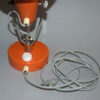 stara-retro-lampa-nastenna-oranzova-naklanenci-lampicka-brusel