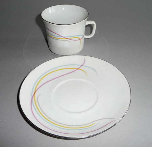 starozitna-jidelni-souprava-servis-talire-a-salky-porcelan-vera-tk-thun-brusel-3-barevne-stuhy-pruhy-jezek-jaroslav