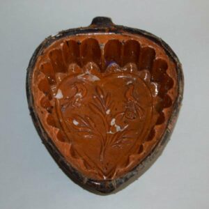 starozitna-svatebni-forma-na-peceni-srdce-ptacci-holubicky-keramika