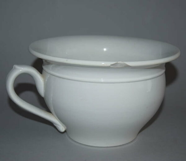 stary-nocnik-bily-porcelan-france