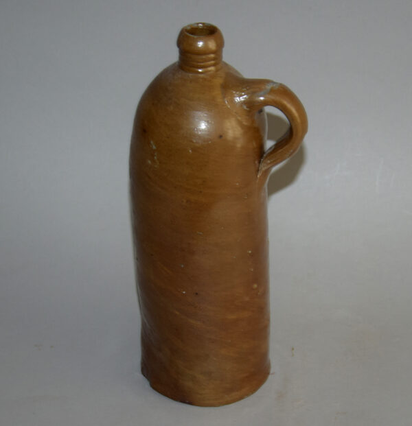 stara-lahev-od-mineralky-keramika-kamenina-1.jpg