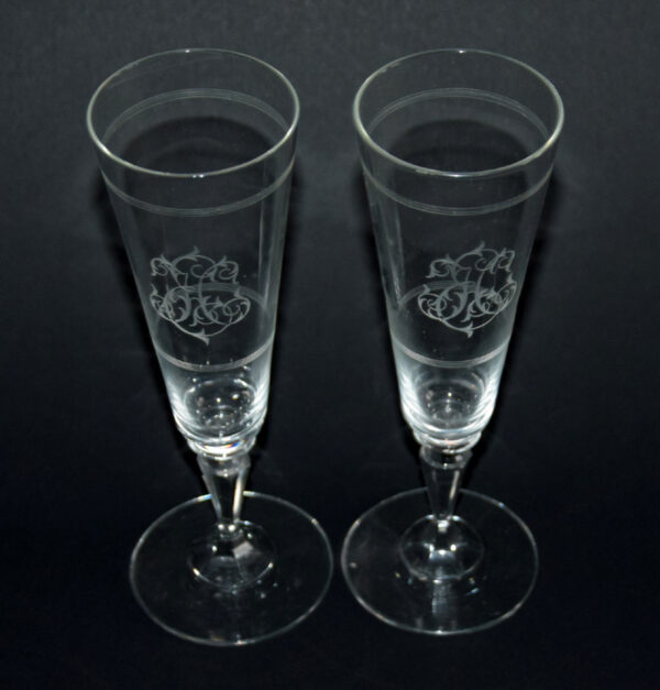 starozitne-dve-sklenicky-na-sampanske-vino-ornamenty-1.jpg
