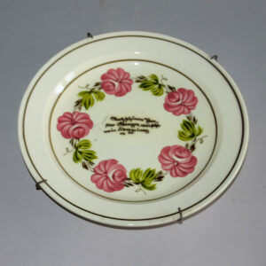 stary-dekoracni-talir-keramika-kvety-ruze-napisy-v-nemcine-1.jpg