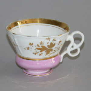 starozitny-salek-porcelan-zlaceni-listky-1.jpg