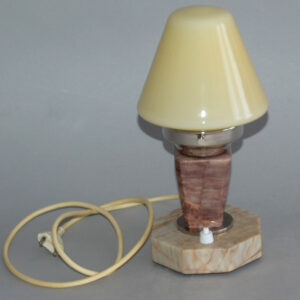 stara-stolni-lampa-mramor-sklo-sampano-kamen-praha-1.jpg