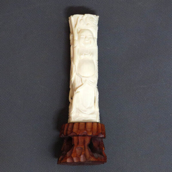 rezbovana plastika budha kost drevo