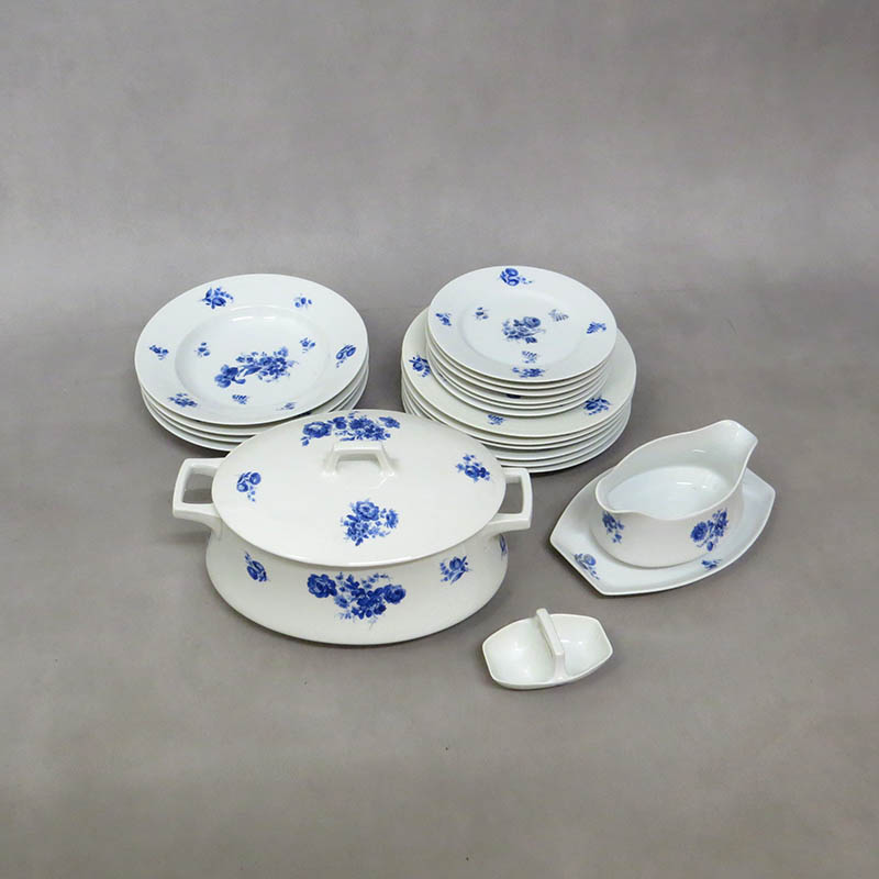 Jídelní servis s terinou – porcelán T K Thun – Klášterec